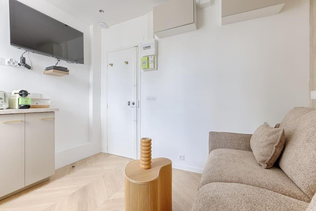 Cosy Theodore Rousseau Ii Apartment *